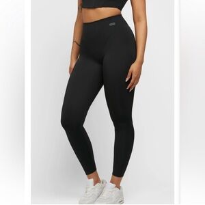 Nama Body Butter Contour Leggings in Black Luxury Athleisure Activewear Shaping